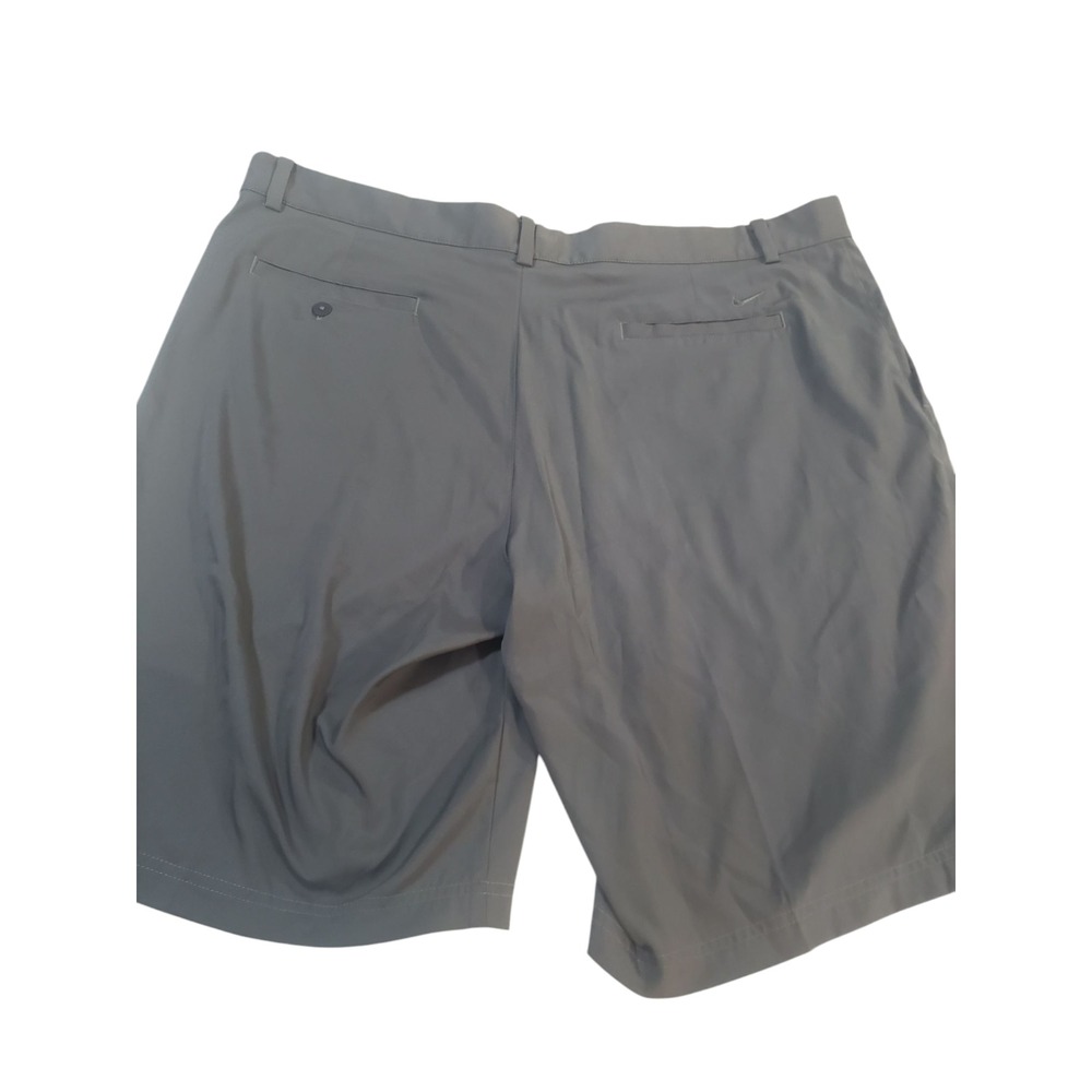 Nike Golf Tour Performance Dry Fit Chino Short Mens 42 Gray Stretch Mid Rise